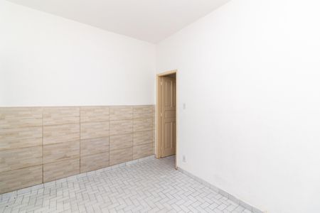 Sala de casa para alugar com 1 quarto, 40m² em Bento Ribeiro, Rio de Janeiro