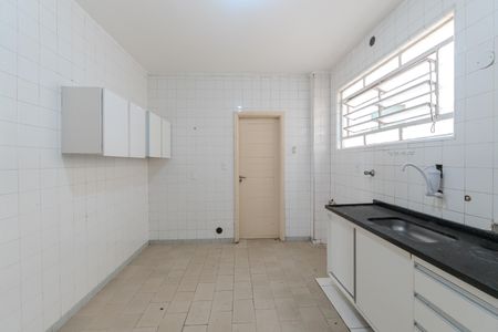 Apartamento para alugar com 160m², 4 quartos e sem vaga Apartamento para alugar com 160m², 4 quartos e sem vagaCozinha