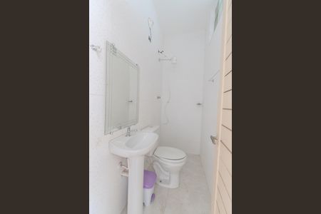 Apartamento para alugar com 160m², 4 quartos e sem vaga Apartamento para alugar com 160m², 4 quartos e sem vagaBanheiro de serviço