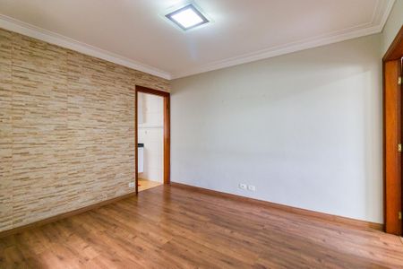 Casa para alugar com 3 quartos, 125m² em Jardim Elizabeth, São Paulo