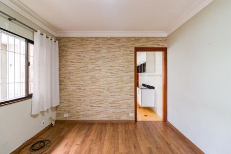 Casa para alugar com 3 quartos, 125m² em Jardim Elizabeth, São Paulo