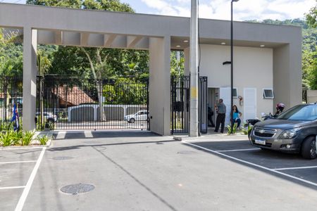 Apartamento para alugar com 45m², 2 quartos e 1 vagaFachada e portaria