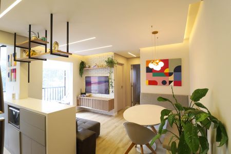 Apartamento para alugar com 2 quartos, 52m² em Vila Irmaos Arnoni, São Paulo