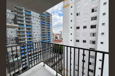 Apartamento à venda com 37m², 2 quartos e sem vagaFoto 02