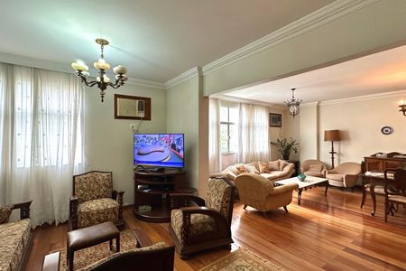 Apartamento à venda com 118m², 3 quartos e 1 vaga