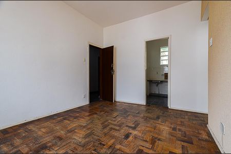 Sala de apartamento à venda com 2 quartos, 46m² em Anchieta, Belo Horizonte
