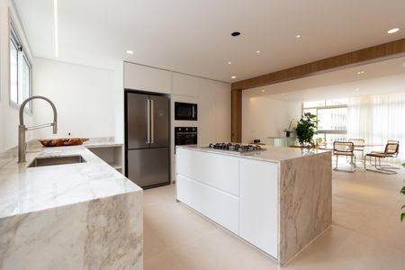 Apartamento à venda com 192m², 3 quartos e 1 vagaCozinha