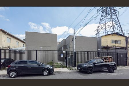 Casa de condomínio para alugar com 63m², 2 quartos e 1 vagaFachada