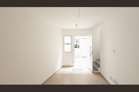 Sala de casa de condomínio para alugar com 2 quartos, 63m² em Jardim Mutinga, Osasco