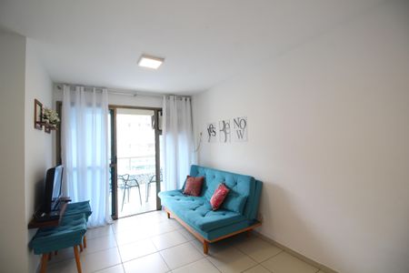 Sala de apartamento para alugar com 2 quartos, 76m² em Barra Olímpica, Rio de Janeiro