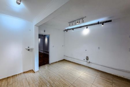 Casa para alugar com 200m², 4 quartos e 1 vaga Casa para alugar com 200m², 4 quartos e 1 vagaCozinha