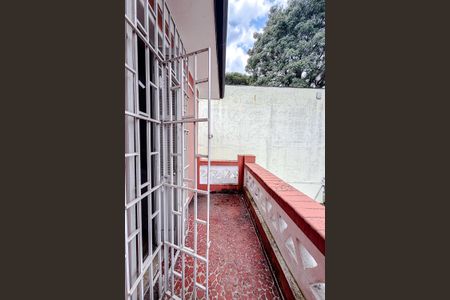 Casa para alugar com 200m², 4 quartos e 1 vaga Casa para alugar com 200m², 4 quartos e 1 vagaVaranda do Quarto 1