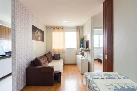 Sala  de apartamento à venda com 2 quartos, 42m² em Jardim do Lago, Osasco