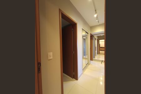 Apartamento para alugar com 110m², 3 quartos e 2 vagasCorredor