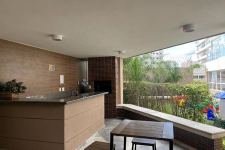 Apartamento à venda com 65m², 2 quartos e 2 vagas Apartamento à venda com 65m², 2 quartos e 2 vagasChurrasqueira