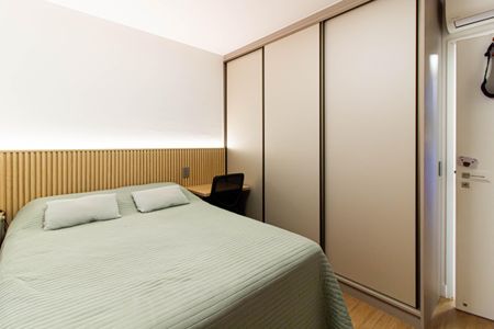 Apartamento à venda com 65m², 2 quartos e 2 vagas Apartamento à venda com 65m², 2 quartos e 2 vagasSuíte