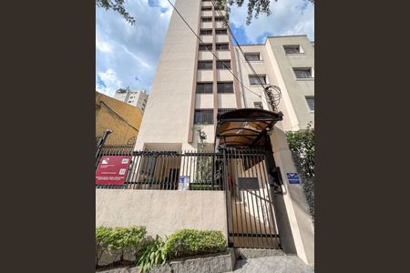 Apartamento para alugar com 78m², 2 quartos e sem vaga Apartamento para alugar com 78m², 2 quartos e sem vagaFachada