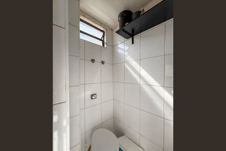 Apartamento para alugar com 78m², 2 quartos e sem vaga Apartamento para alugar com 78m², 2 quartos e sem vagaBanheiro de serviço