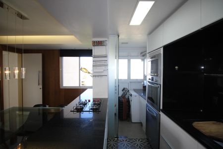 Apartamento para alugar com 72m², 2 quartos e 2 vagasÁrea de Serviço