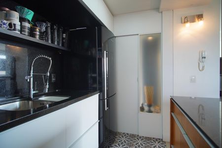 Apartamento para alugar com 72m², 2 quartos e 2 vagasCozinha