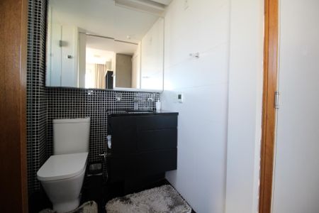 Apartamento para alugar com 72m², 2 quartos e 2 vagasBanheiro da Suíte 1
