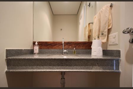 Apartamento para alugar com 265m², 3 quartos e 3 vagasLavabo