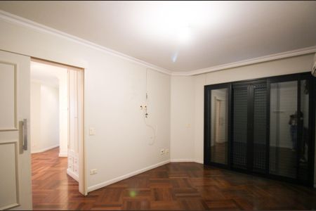 Apartamento para alugar com 265m², 3 quartos e 3 vagasSuíte 1