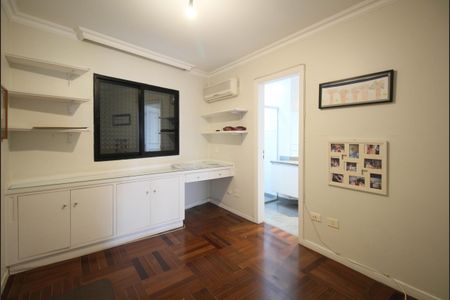 Apartamento para alugar com 265m², 3 quartos e 3 vagas Suíte 2
