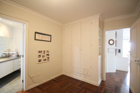 Apartamento para alugar com 265m², 3 quartos e 3 vagas Suíte 2