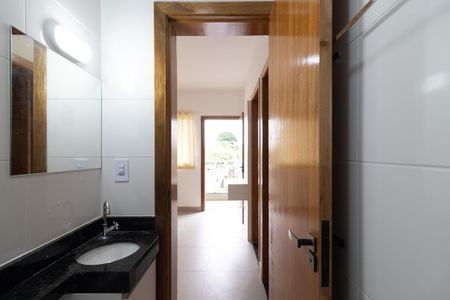 Casa para alugar com 35m², 2 quartos e sem vagaBanheiro