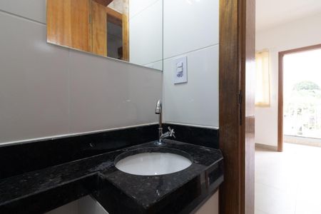 Casa para alugar com 35m², 2 quartos e sem vagaBanheiro