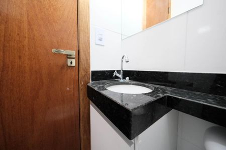 Apartamento para alugar com 40m², 2 quartos e sem vagaBanheiro