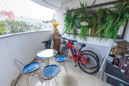 Apartamento à venda com 193m², 4 quartos e 2 vagasvaranda