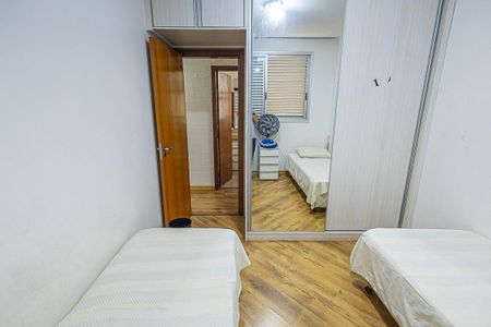 Apartamento à venda com 193m², 4 quartos e 2 vagasquarto 4