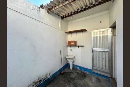 Casa para alugar com 70m², 1 quarto e sem vagaÁrea de Serviço