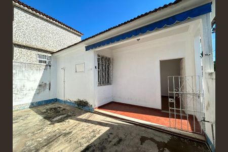 Casa para alugar com 70m², 1 quarto e sem vagaFachada