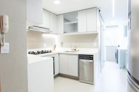 Apartamento à venda com 115m², 3 quartos e 3 vagas Apartamento à venda com 115m², 3 quartos e 3 vagasCozinha