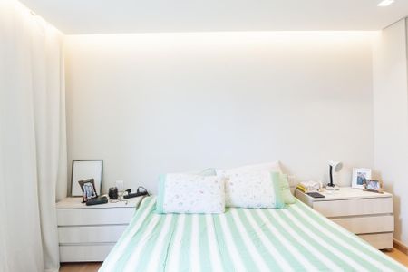 Apartamento à venda com 115m², 3 quartos e 3 vagas Apartamento à venda com 115m², 3 quartos e 3 vagassuite