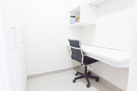 Apartamento à venda com 115m², 3 quartos e 3 vagas Apartamento à venda com 115m², 3 quartos e 3 vagasQuarto de Serviço