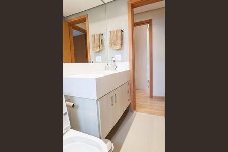 Apartamento à venda com 115m², 3 quartos e 3 vagas Apartamento à venda com 115m², 3 quartos e 3 vagasBanheiro Social