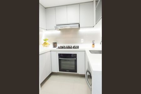 Apartamento à venda com 115m², 3 quartos e 3 vagas Apartamento à venda com 115m², 3 quartos e 3 vagasCozinha