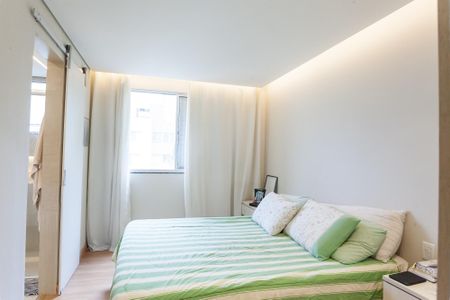 Apartamento à venda com 115m², 3 quartos e 3 vagas Apartamento à venda com 115m², 3 quartos e 3 vagassuite