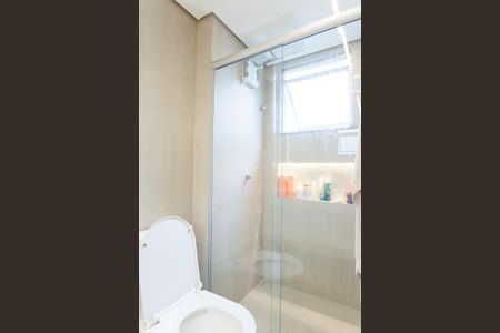 Apartamento à venda com 115m², 3 quartos e 3 vagas Apartamento à venda com 115m², 3 quartos e 3 vagasBanheiro Social