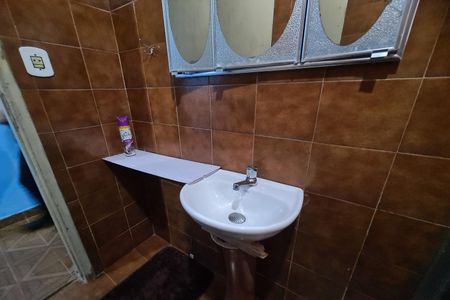 Casa à venda com 125m², 2 quartos e 1 vagaBanheiro