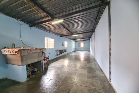 Casa à venda com 125m², 2 quartos e 1 vagaÁrea de Serviço