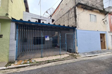 Casa à venda com 125m², 2 quartos e 1 vagaFachada