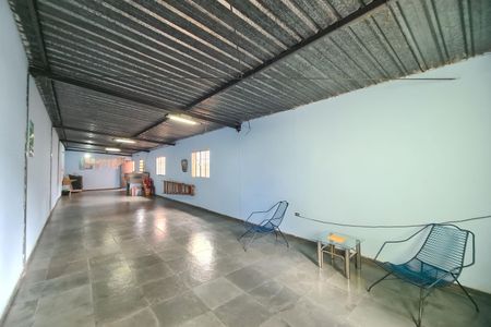 Casa à venda com 125m², 2 quartos e 1 vagaÁrea de Serviço