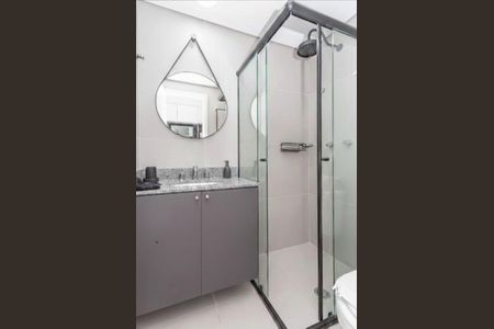 Banheiro de apartamento à venda com 1 quarto, 22m² em Vila Mariana, São Paulo