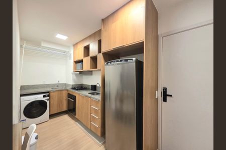 Cozinha de apartamento para alugar com 2 quartos, 36m² em Moema, São Paulo