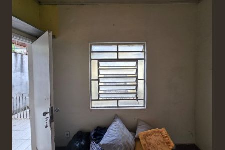 Casa à venda com 187m², 3 quartos e 2 vagas Casa à venda com 187m², 3 quartos e 2 vagasQuarto de Serviço